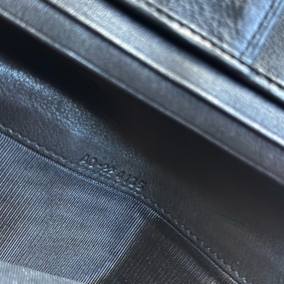 Salvatore Ferragamo long wallet - Picture 7 of 11